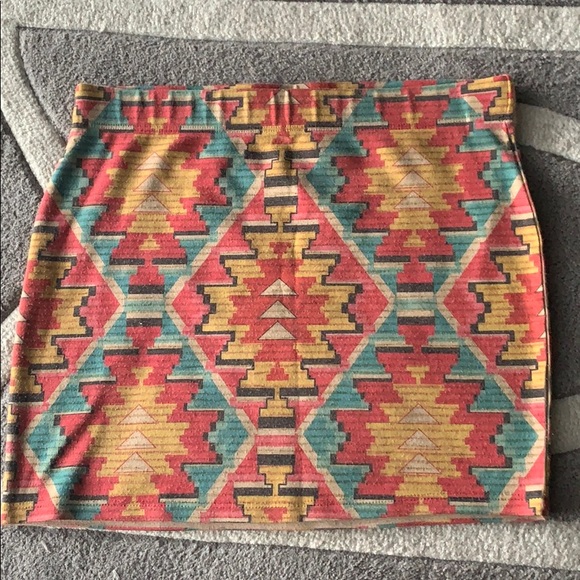 Aztec print Mini skirt - Picture 1 of 2